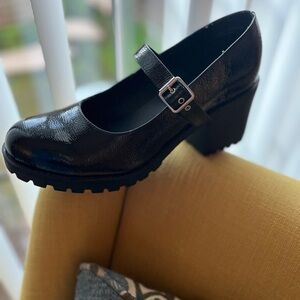 Chunky Black Patent Leather Mary Jane Shoes